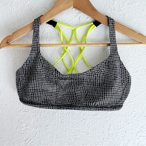 Lululemon Free To Be Zen Bra Fall Net White Black / Ray Sz 8 - Picture 2 of 5